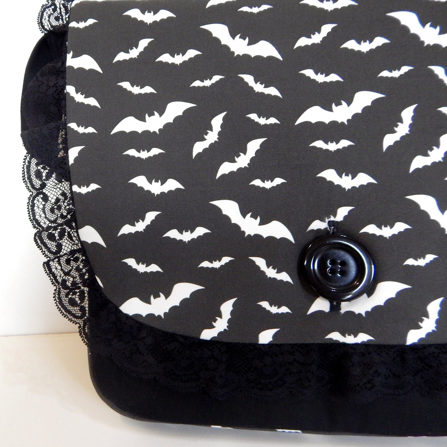 Shadowflight Purse