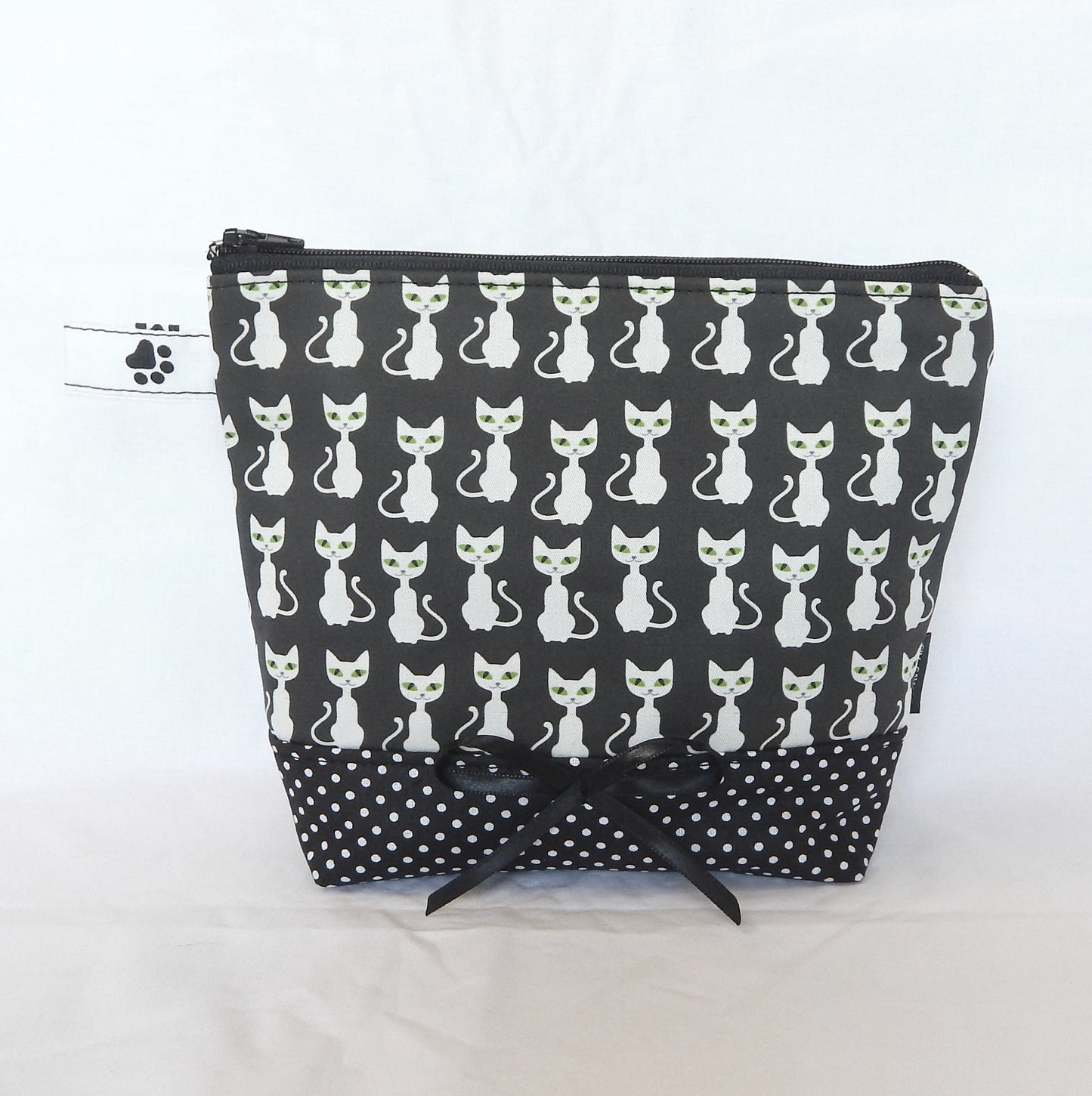 Meowgical Shadows Makeup Bag