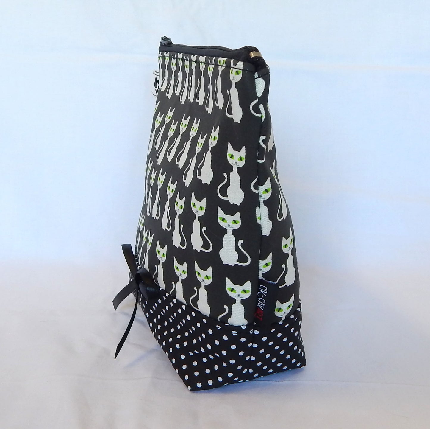 Meowgical Shadows Makeup Bag