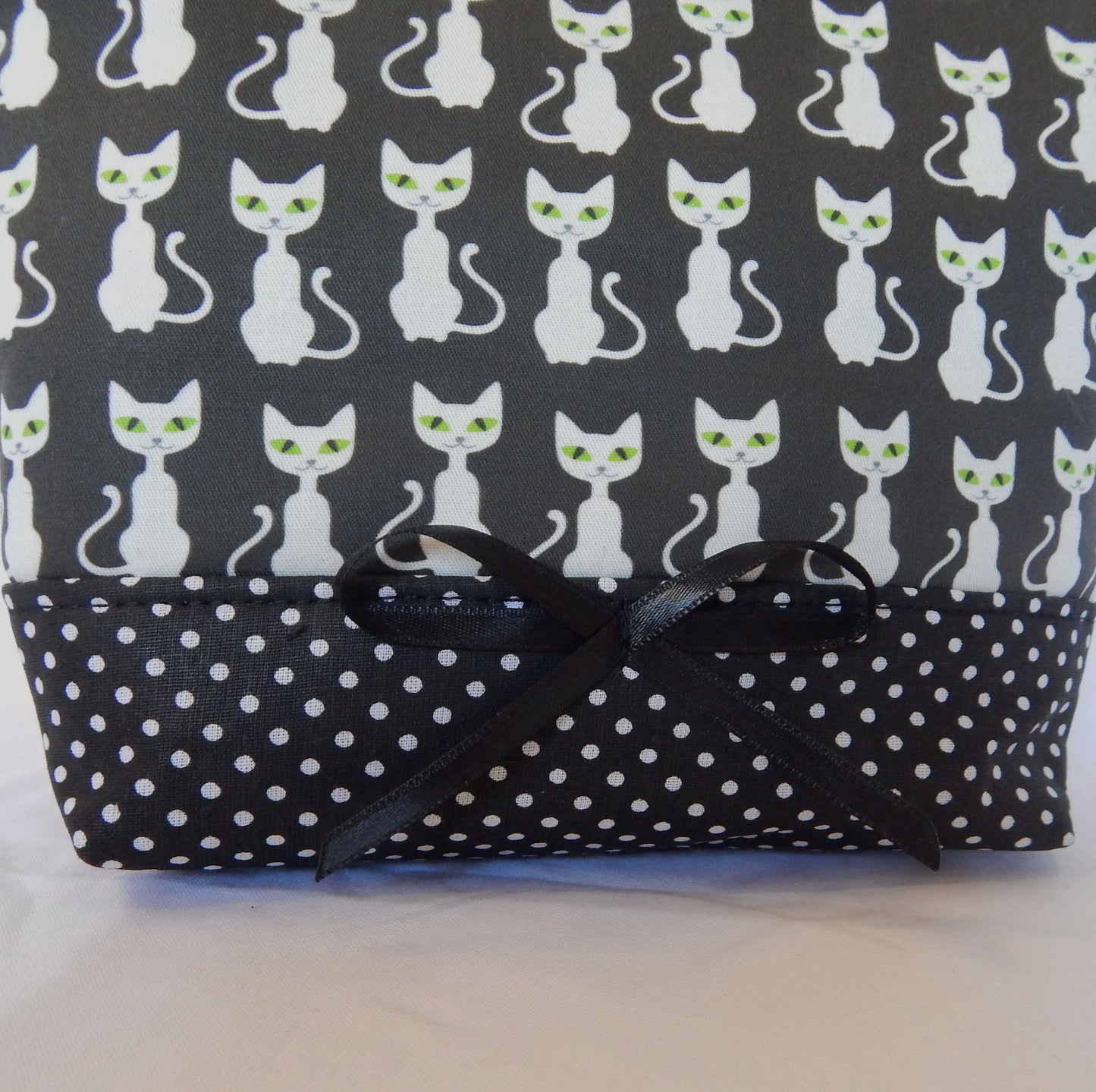 Meowgical Shadows Makeup Bag