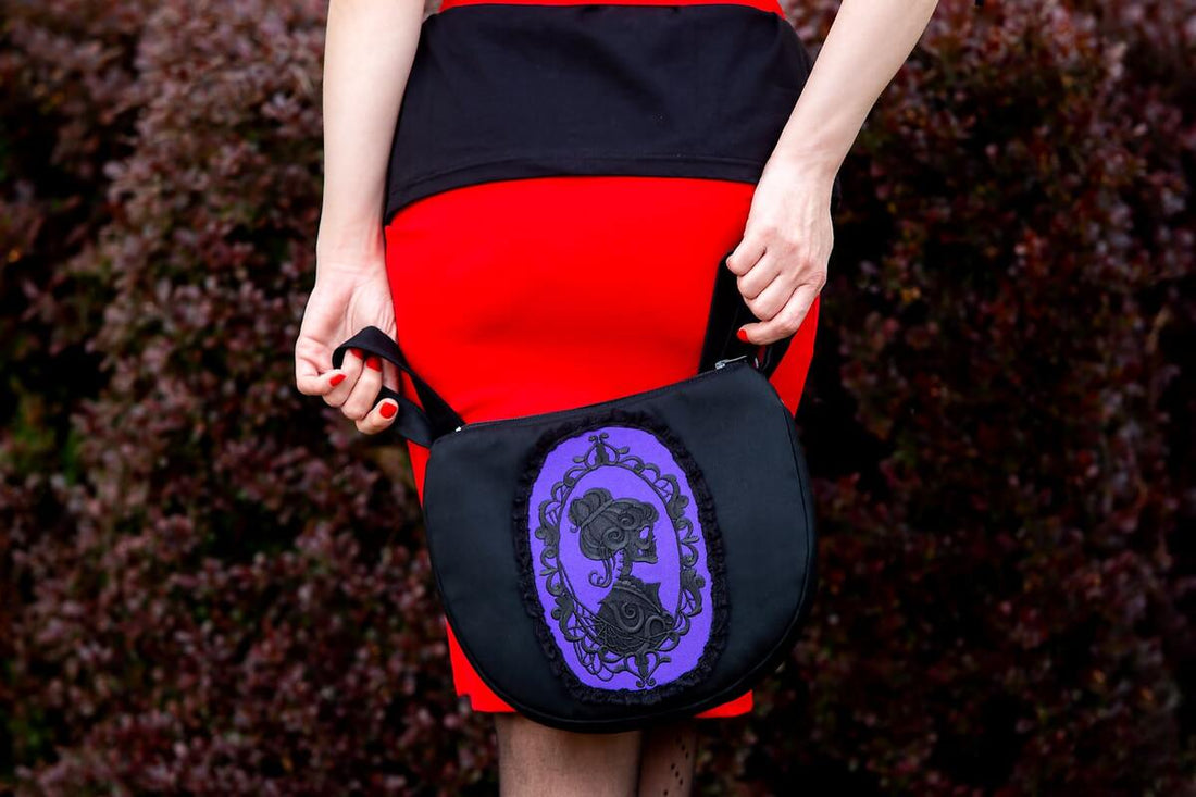 Skulls as Fashion Statements: Incorporating Gothic Bags into Everyday Wear