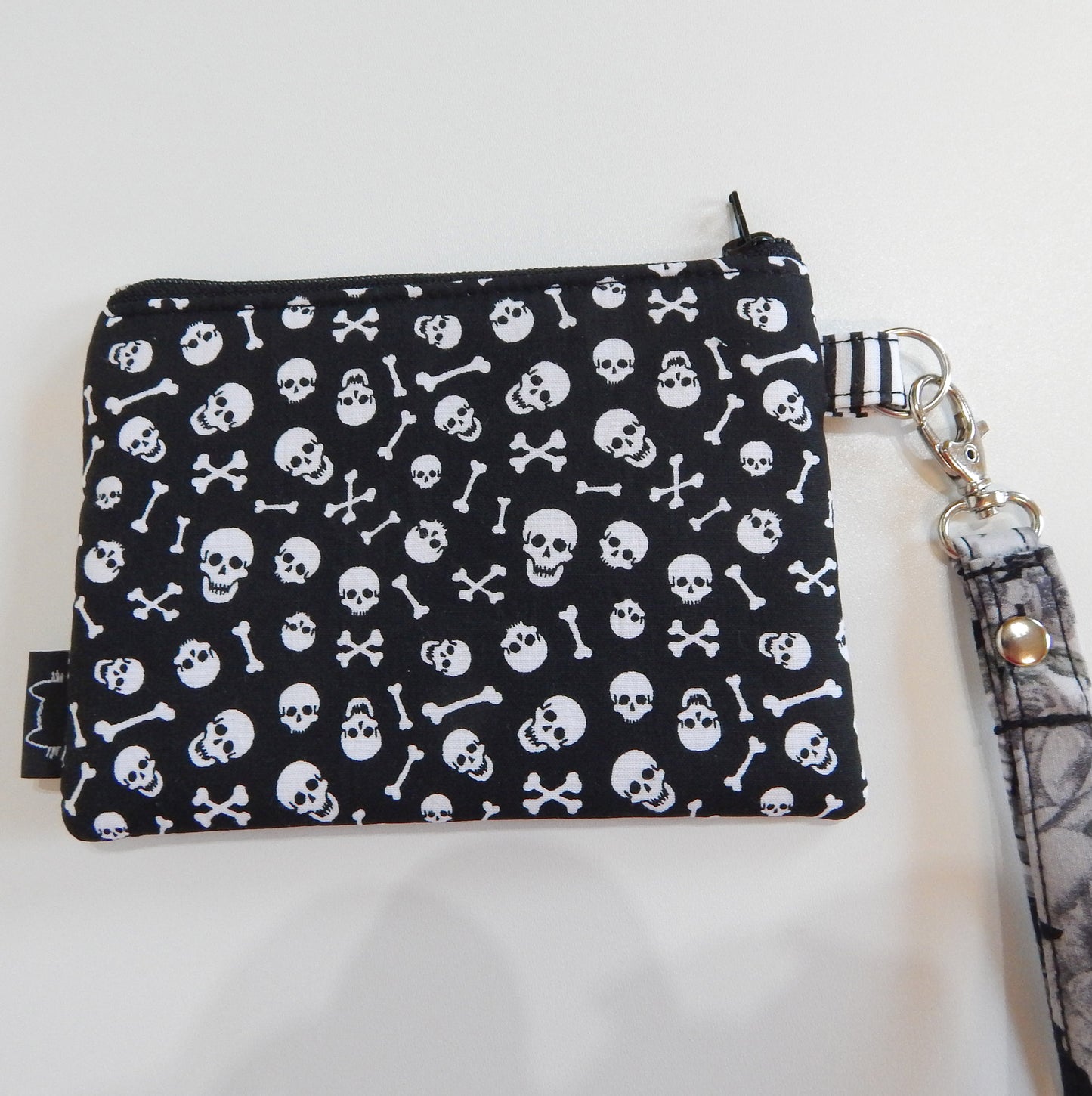 Dark Pocket Bones