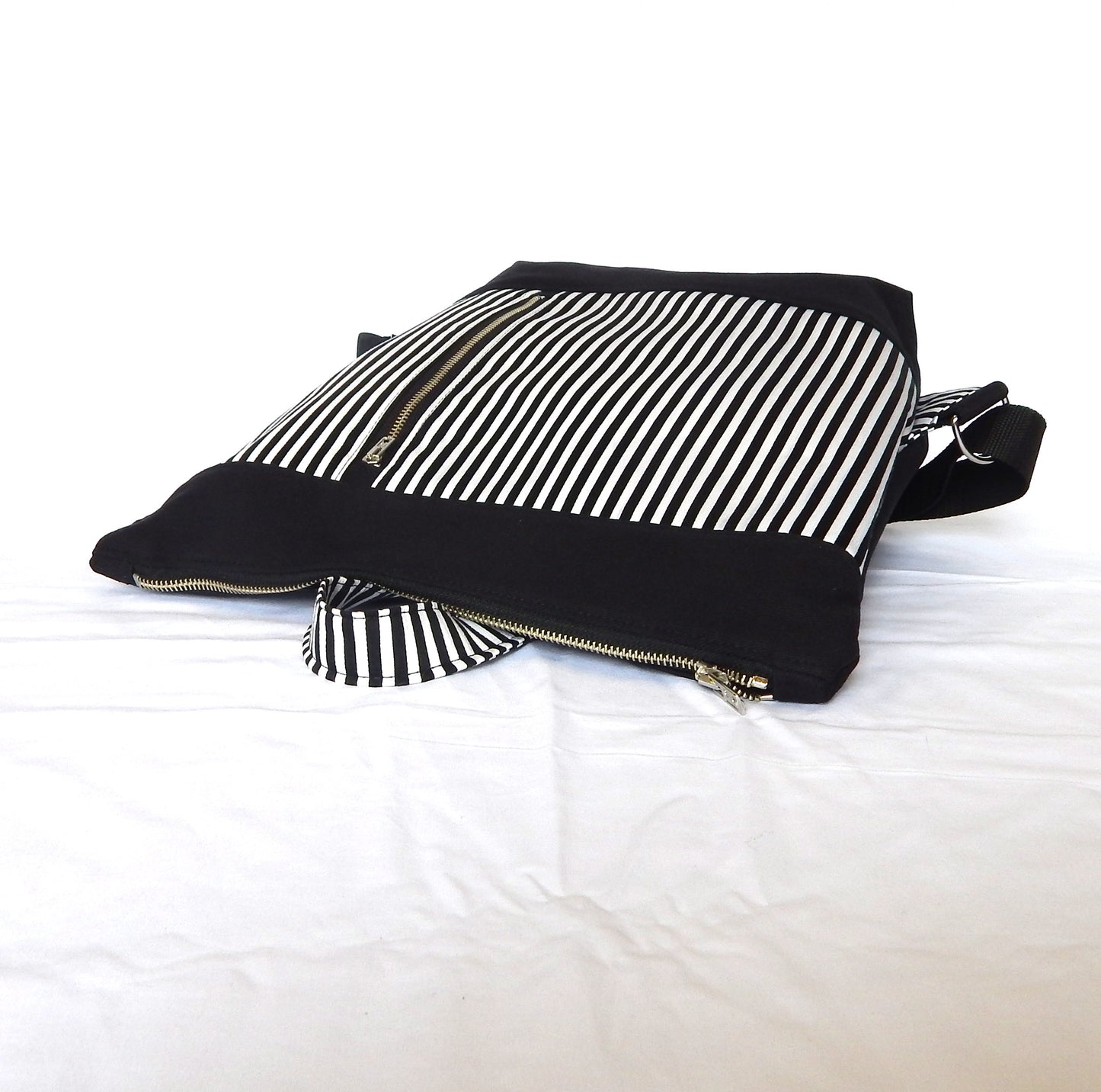 Indie Striped Nomad Pack