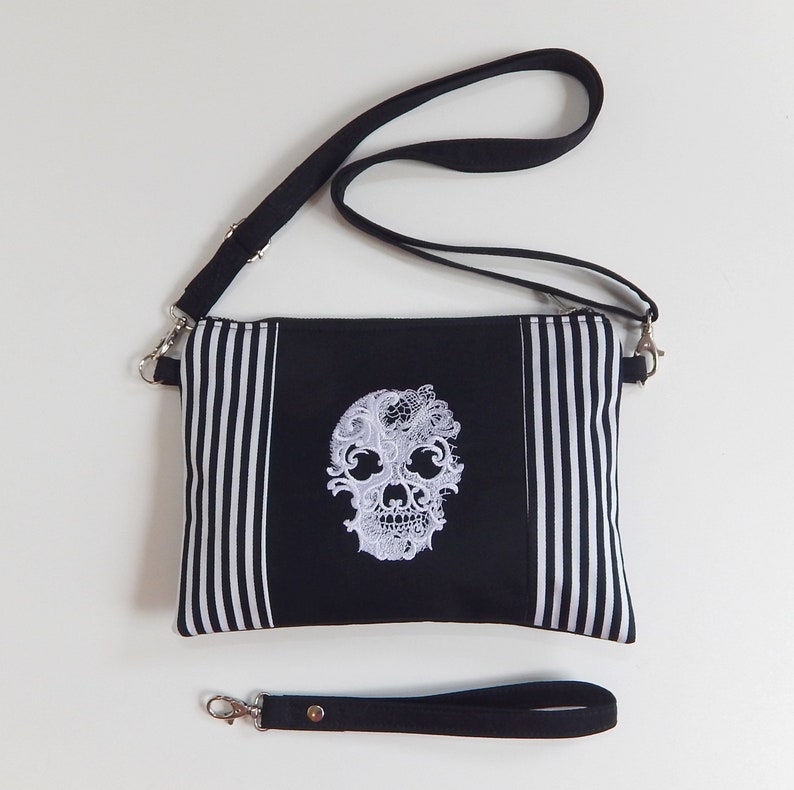 Skull Enigma Bag